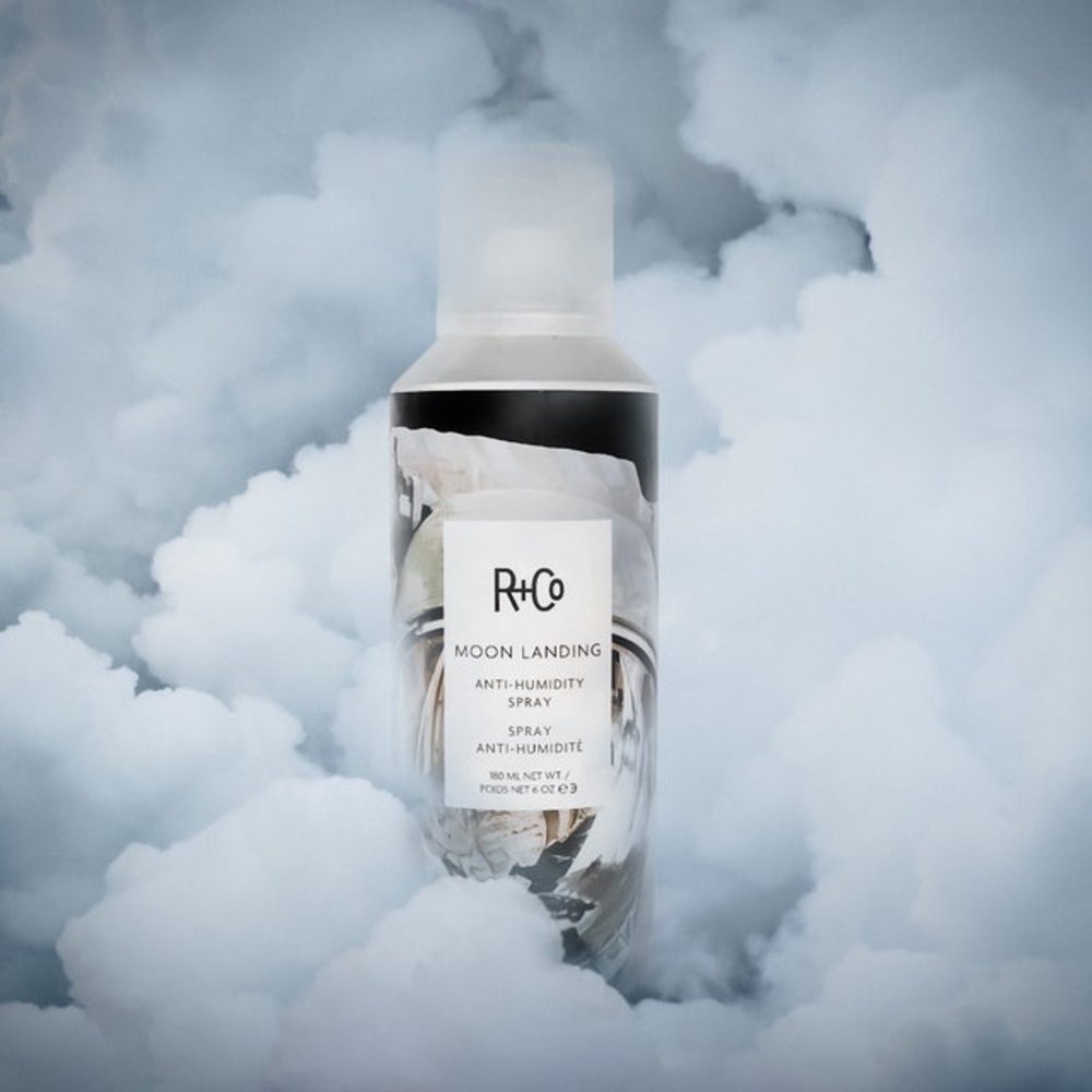 R+Co Moon Landing Anti-Humidity Spray